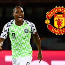 Manchester United donne le maillot Ighalo n ° 25